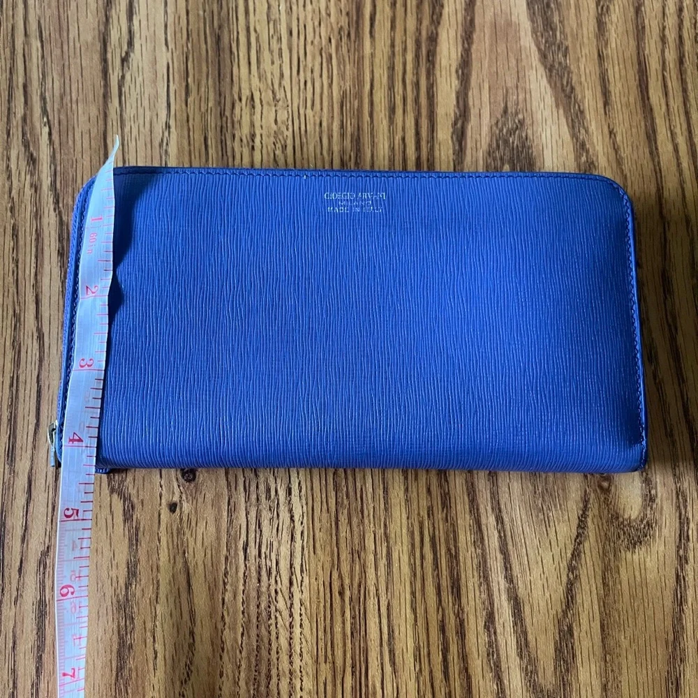 Giorgio Armani Blue Wallet - Picture 14 of 14